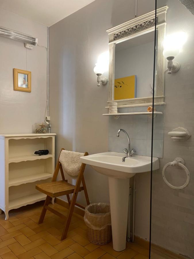 Montagne D'Alaric Apartment Moux Ngoại thất bức ảnh
